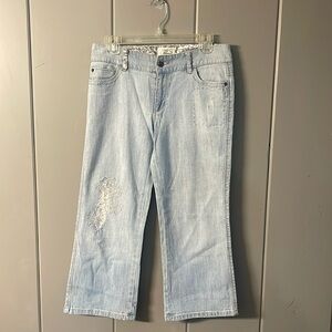 White House Black Market Embroidered Jeans Crop Coastal Grandma Boho Cottage